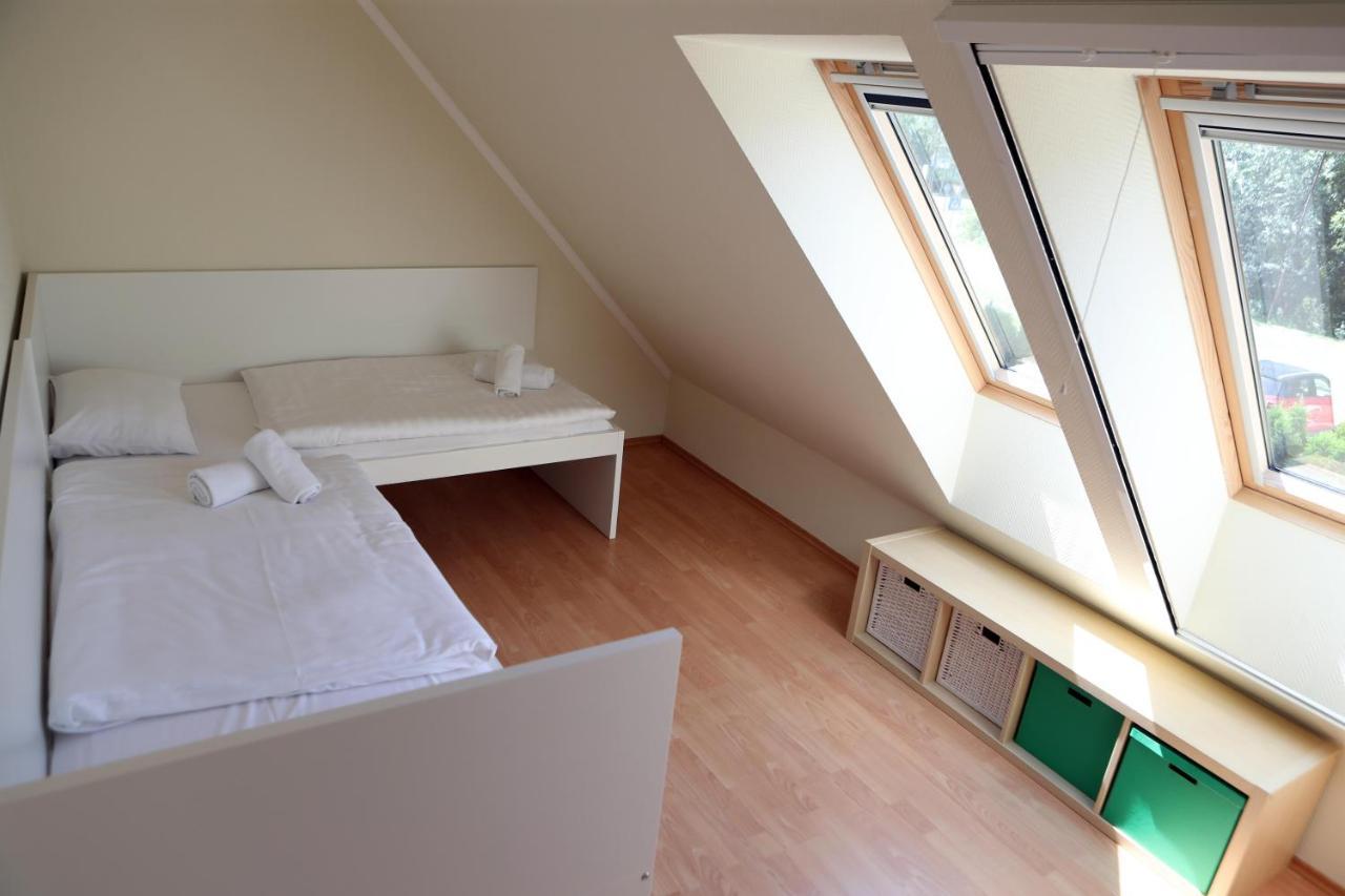 Apartment Rev *