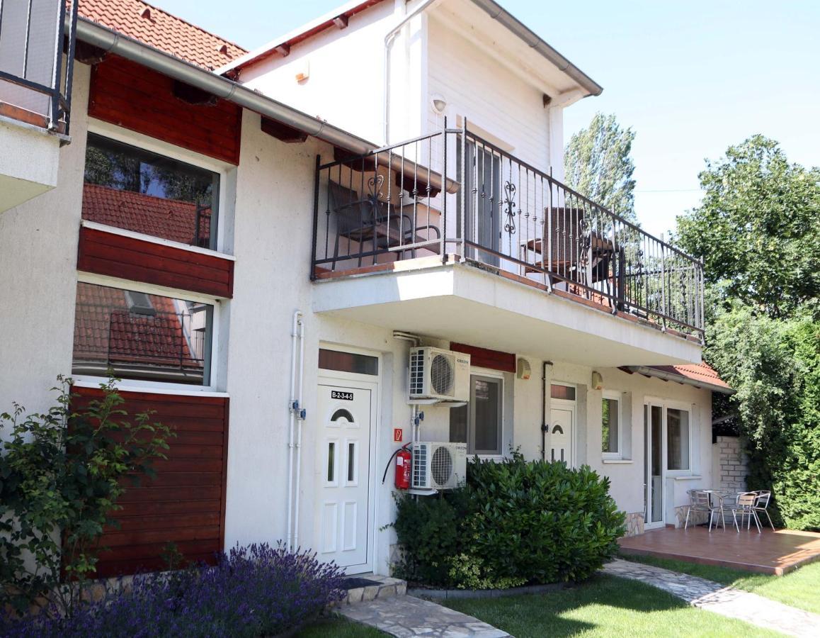 Apartment Rev Tihany