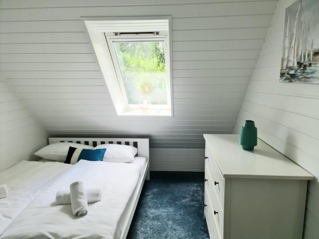 Apartment Rev
